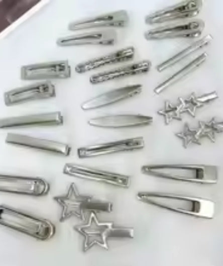 24Pcs Y2K Silver Metal Star Hair Clips Set - Seamless Duckbill Pins