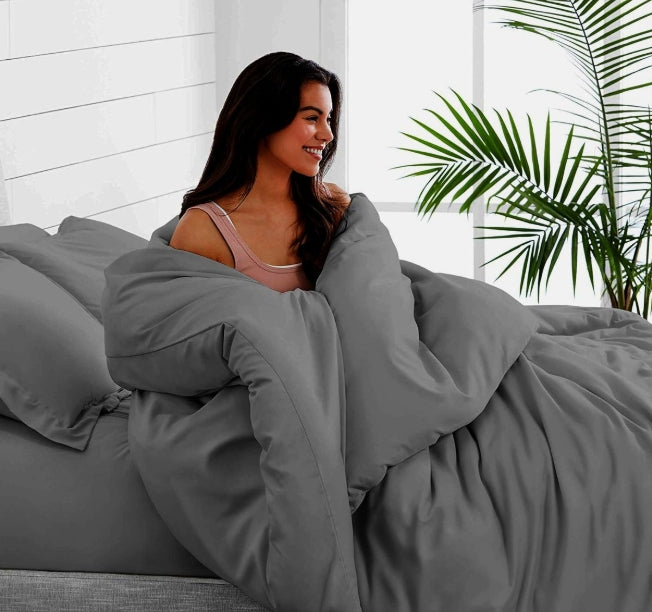 LINEN AND BEDDING